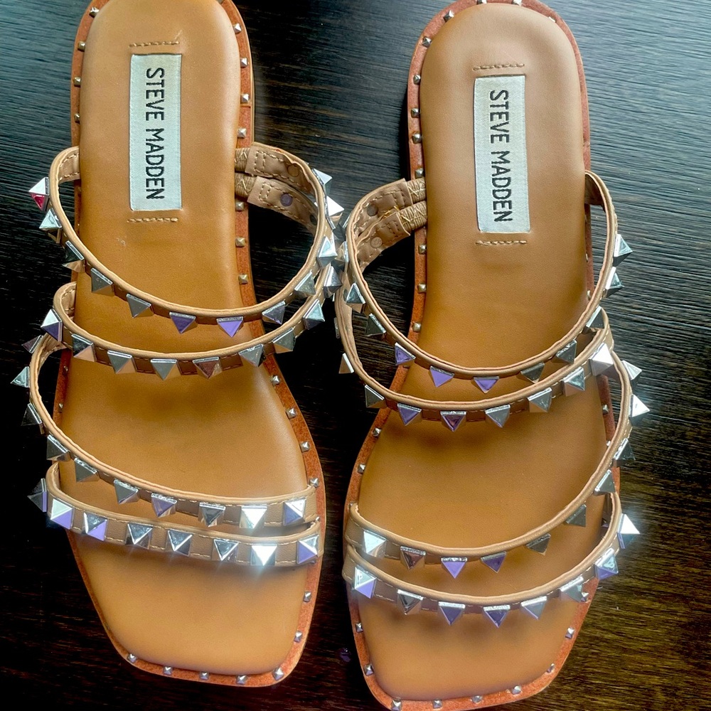 Steve Madden sandals